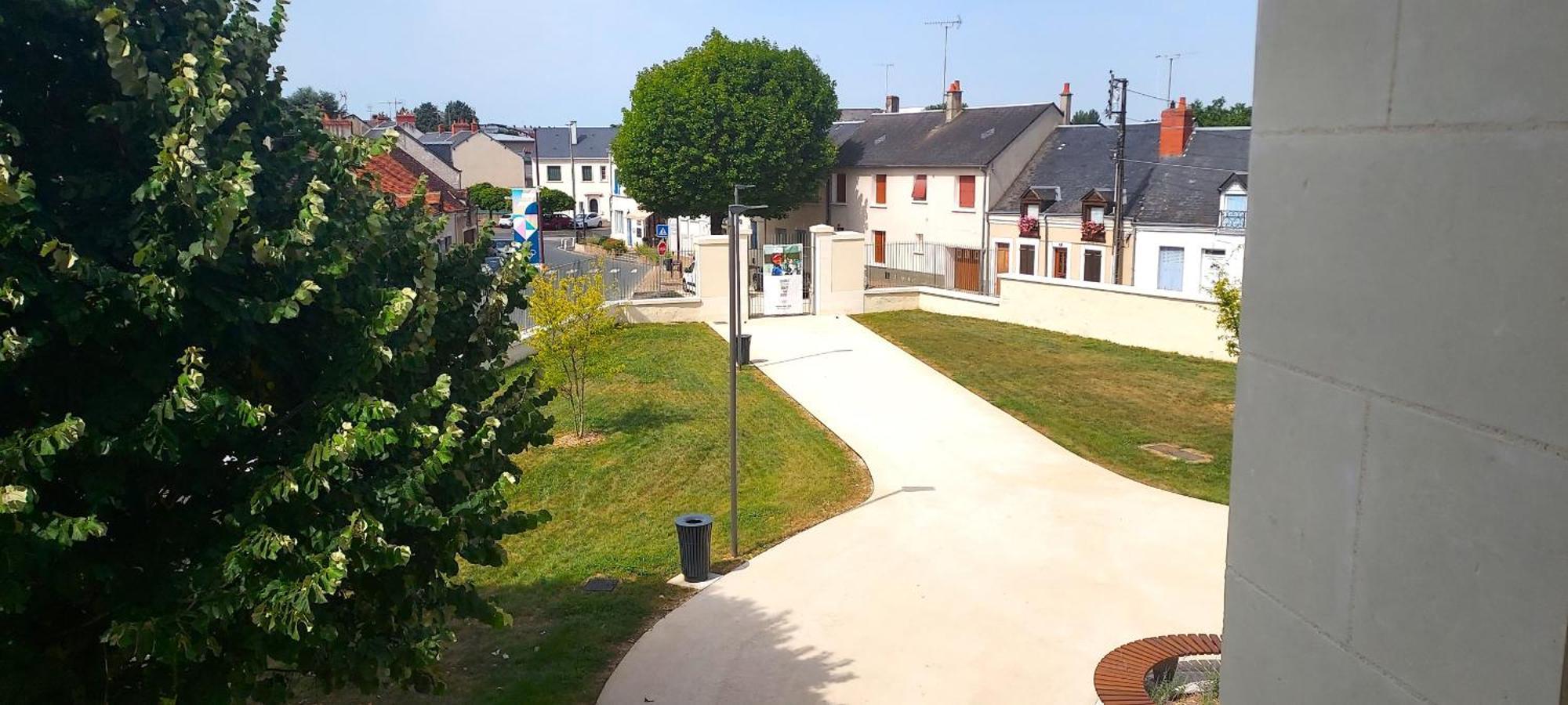 Appart Hotel Saint-Denis Châteauroux Esterno foto